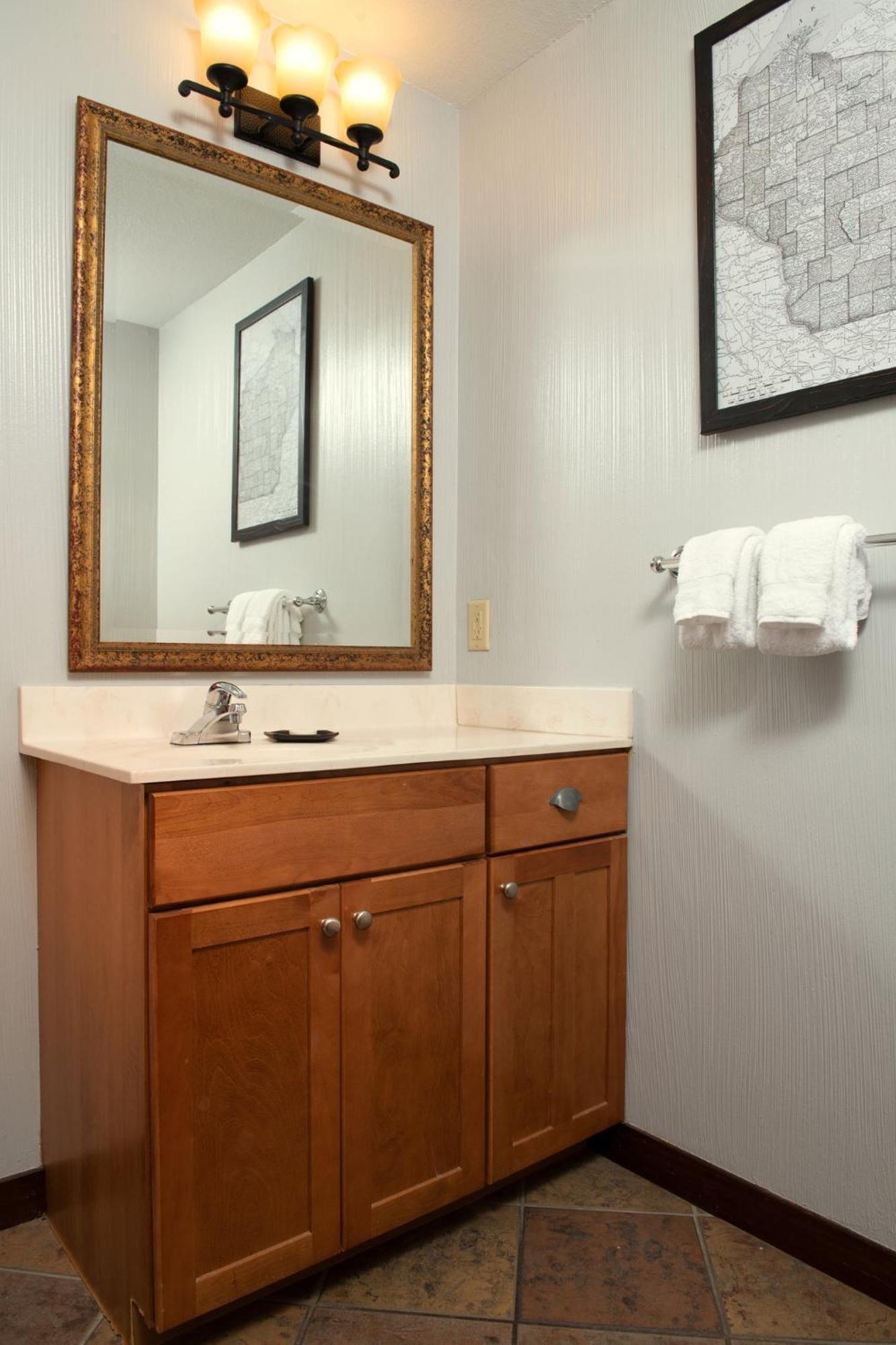 Club Wyndham Glacier Canyon Lake Delton エクステリア 写真