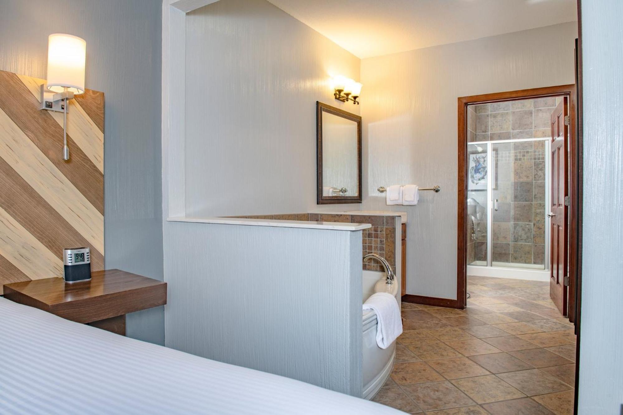 Club Wyndham Glacier Canyon Lake Delton エクステリア 写真