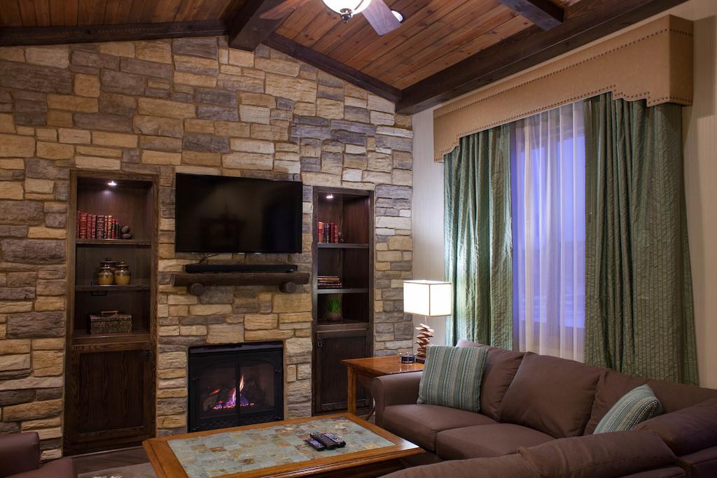 Club Wyndham Glacier Canyon Lake Delton 部屋 写真