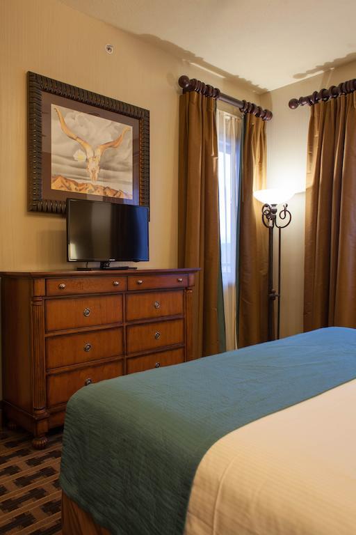 Club Wyndham Glacier Canyon Lake Delton 部屋 写真