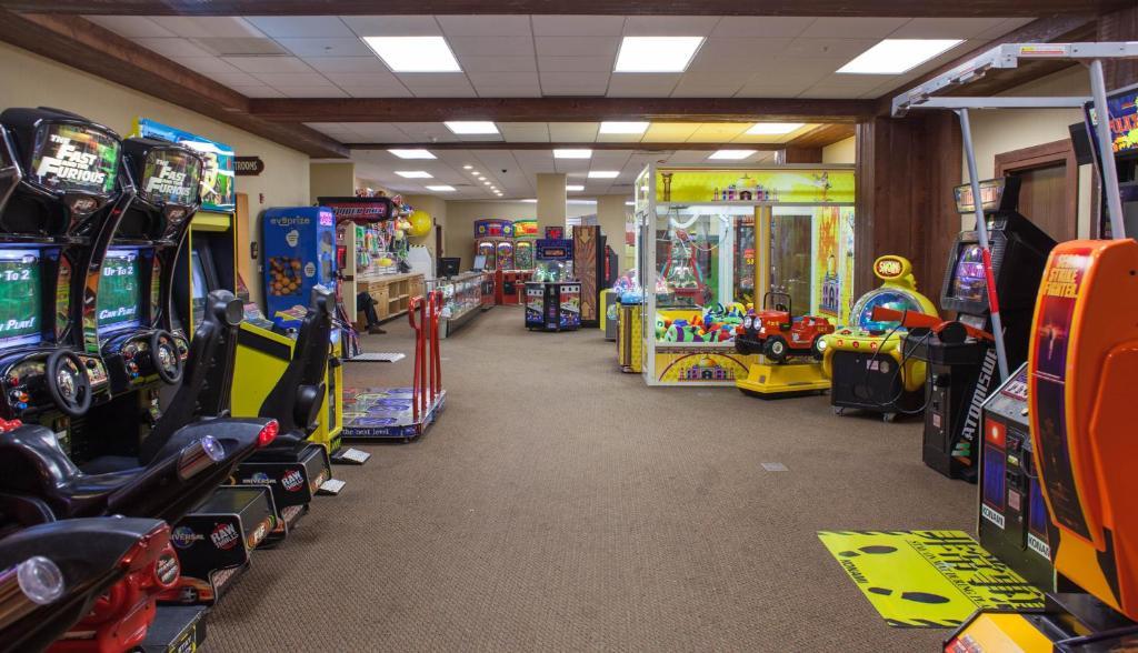 Club Wyndham Glacier Canyon Lake Delton エクステリア 写真