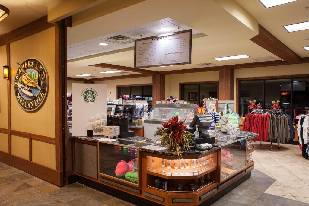 Club Wyndham Glacier Canyon Lake Delton エクステリア 写真