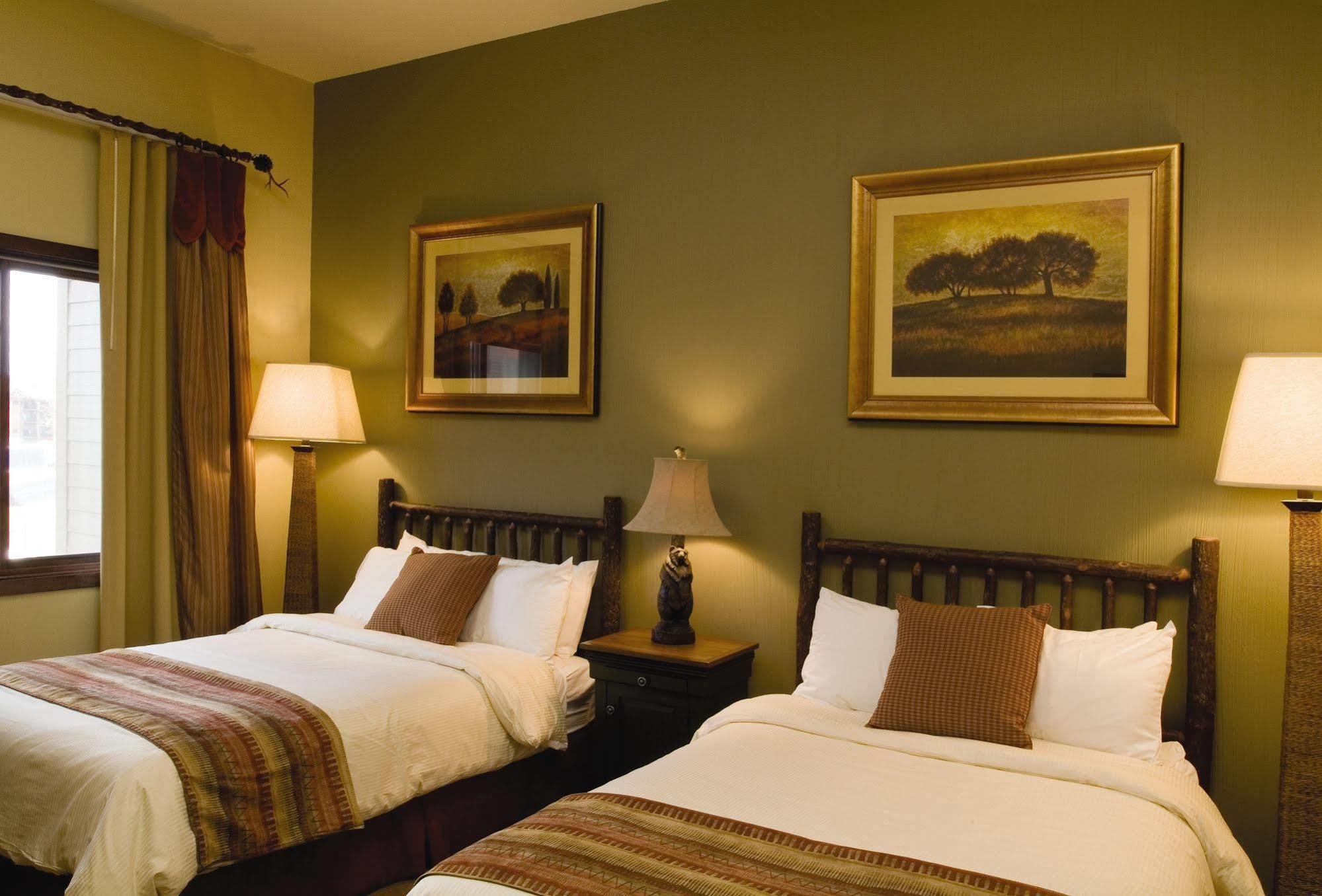 Club Wyndham Glacier Canyon Lake Delton エクステリア 写真